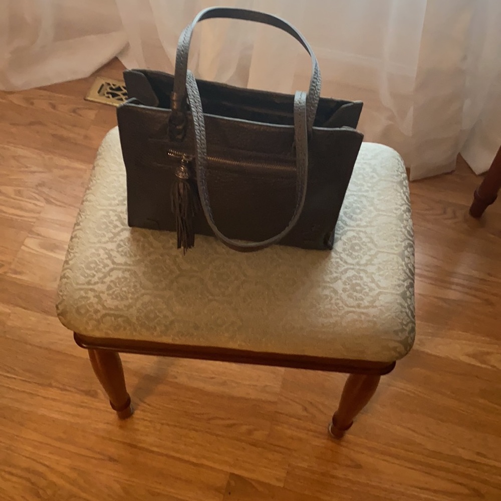 Handbag - Picture 2 of 3